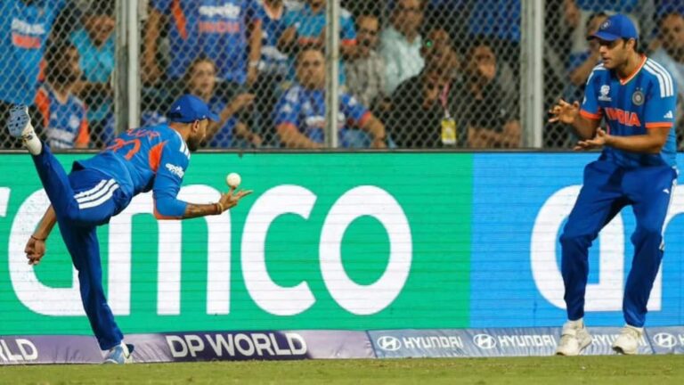 Watch: सेमीफाइनल में अक्षर पटेल ने लपका ‘कैच ऑफ ट टूर्नामेंट’! रहा भारत की जीत का टर्निंग प्वाइंट; देखें वीडियो