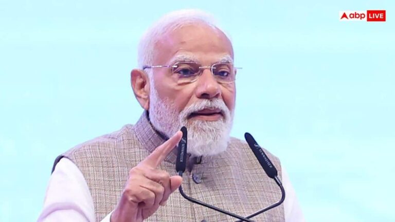 ‘घुसपैठियों को जमीन देकर देश को खतरे में डाला’, प्रधानमंत्री मोदी का कांग्रेस पर बड़ा हमला