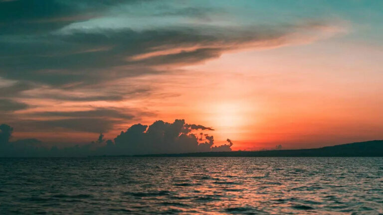 Things you should never do after sunset according to Hindu beliefs